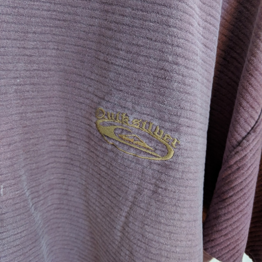 vintage corduroy burgundy t-shirt - Picture 2 of 4
